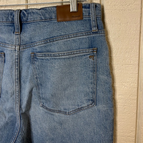Madewell Cali Demi Boot Jeans in Dory Wash, size 31. - Picture 6 of 9